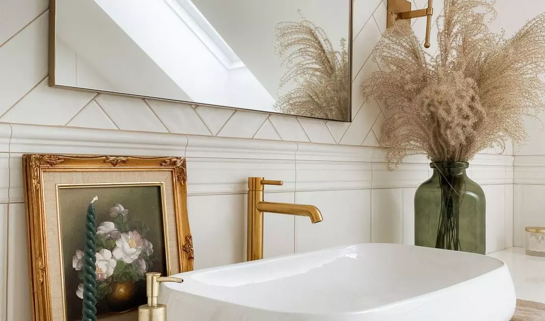 Agnieszka Kozikowska's bathroom