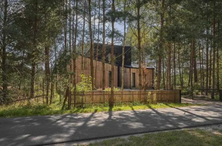Nadeszła jesień, czas pomyśleć o wakacjach! Wielopokoleniowy dom wakacyjny w Borach Tucholskich