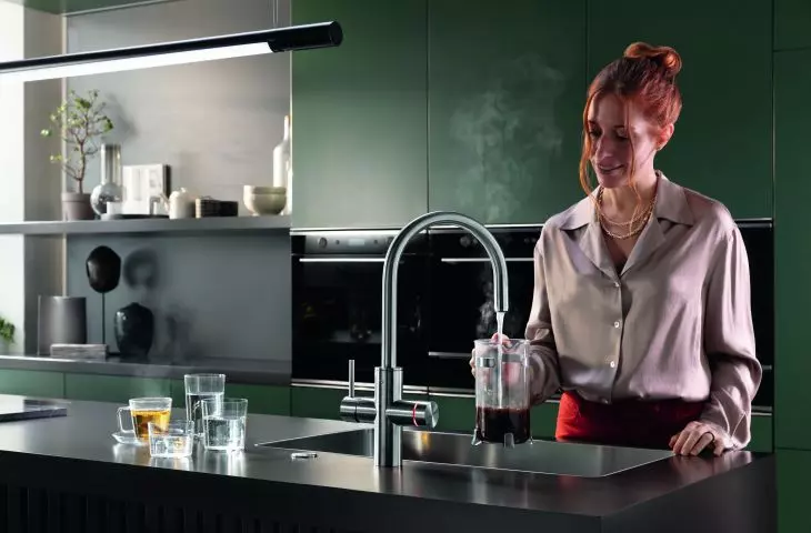 Franke Mythos Water Hub - kitchen faucet with sparkling water, chilled water and boiling water functions