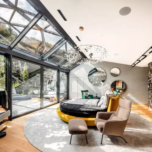 Passive and energy-efficient windows, doors and facades in ALURON systems