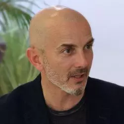 dr Tomasz Rożek