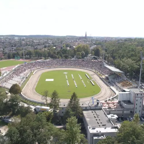 Konkurs na opracowanie koncepcji urbanistyczno-architektonicznej na przebudowę i rozbudowę stadionu miejskiego w Rybniku