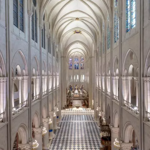 Light sculptor Patrick Rimoux designs lighting for Notre Dame