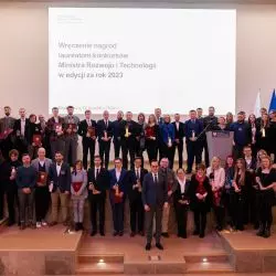 Wręczenie nagrody w Konkursie Ministra Rozwoju i Technologii