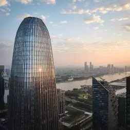Wieżowiec Star River Headquarters w chińskim Kantonie (Guangzhou)