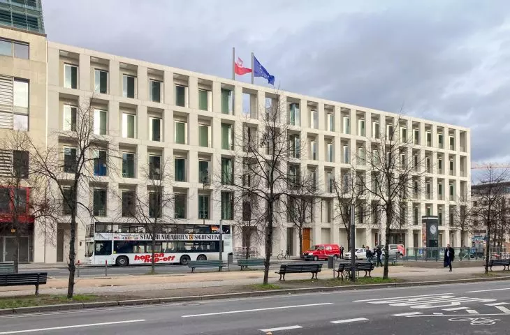 Ambasada pod lipą, czyli finał architektonicznej walki o przyczółek polskiej dyplomacji w Berlinie