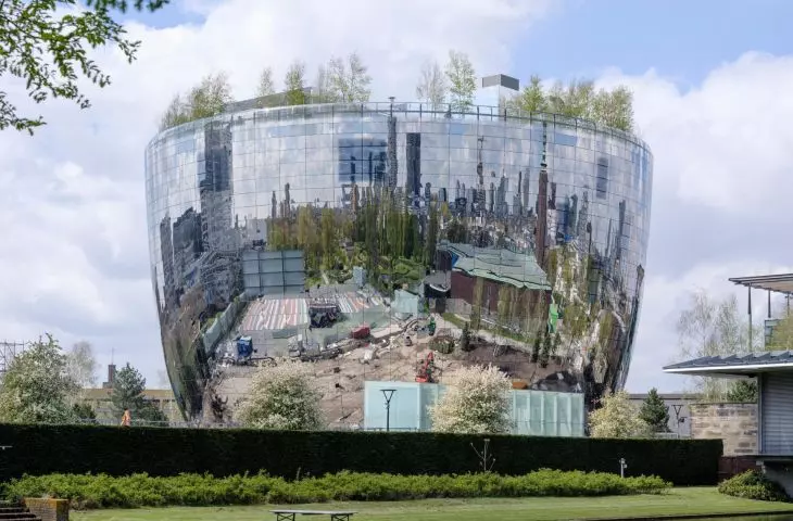 Pierwsze na świecie centrum przechowywania dzieł sztuki w pełni dostępne dla publiczności od MVRDV