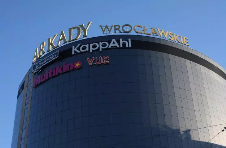 Demolition in the center of Wroclaw - Wroclaw Arcades is a thing of the past