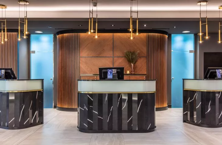 Stylowa Bazylea. Wnętrza hotelu Radisson Blu projektu polskich architektów