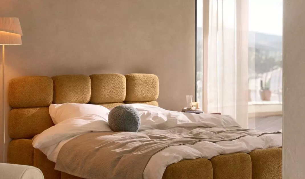 Interior in butter yellow shade