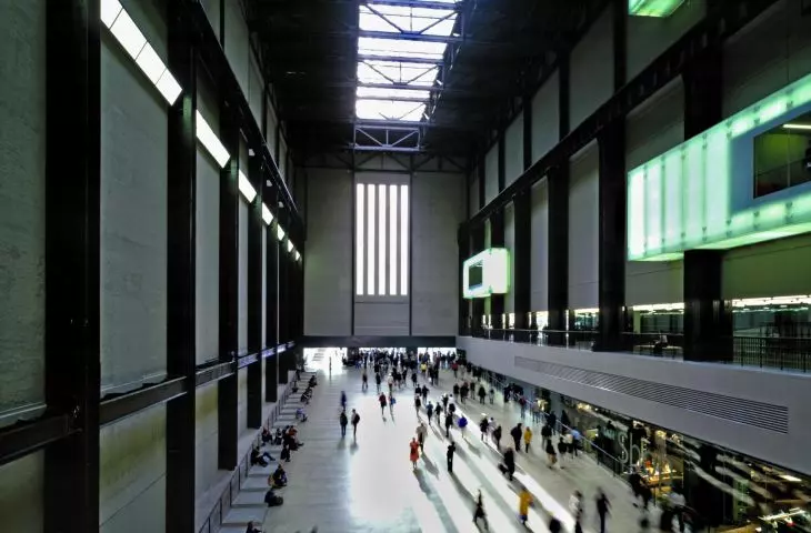 Rewolucja w architekturze: przekształcenie elektrowni Bankside w Tate Modern autorstwa Herzog & de Meuron