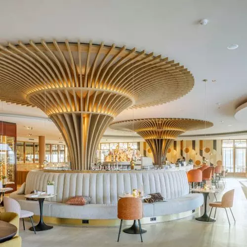 Guest Experience at Hotels. In these facilities, guests do not get tired of the noise