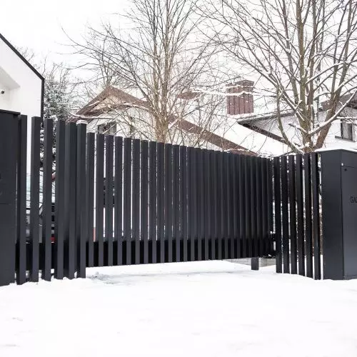 PRIME ALUMINIUM SYSTEM – nowoczesny system ogrodzeń aluminiowych od TABAL