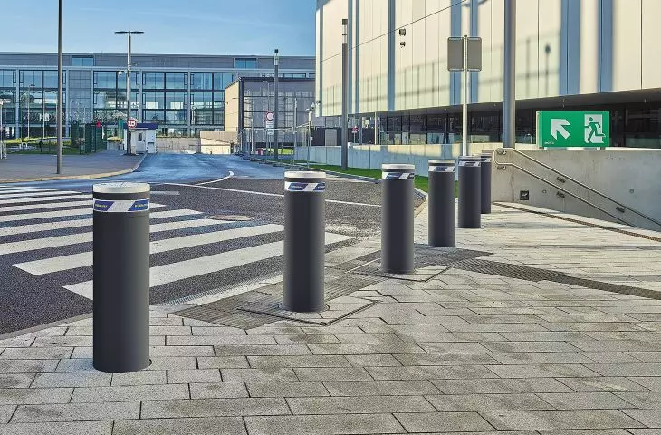 Barriers and posts from Hörmann - for safety and convenience
