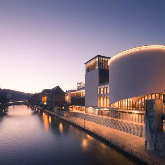 Rozbudowa centrum kulturalnego w Namur