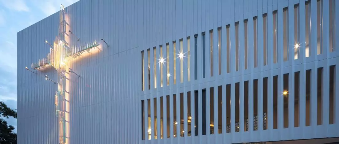 Joy Church in Bangkok. Will the future of sacred architecture follow technological innovation?