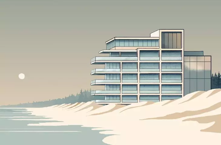 A concrete colossus on the beach. Miedzyzdroje (un)surprises.