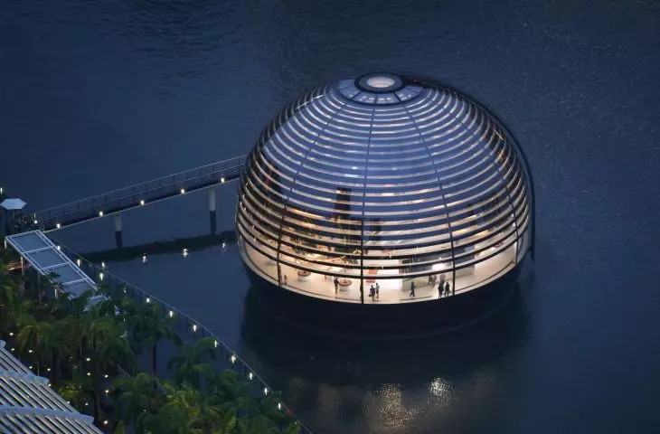 Apple's floating store in Singapore: a geodesic dome on water from Foster