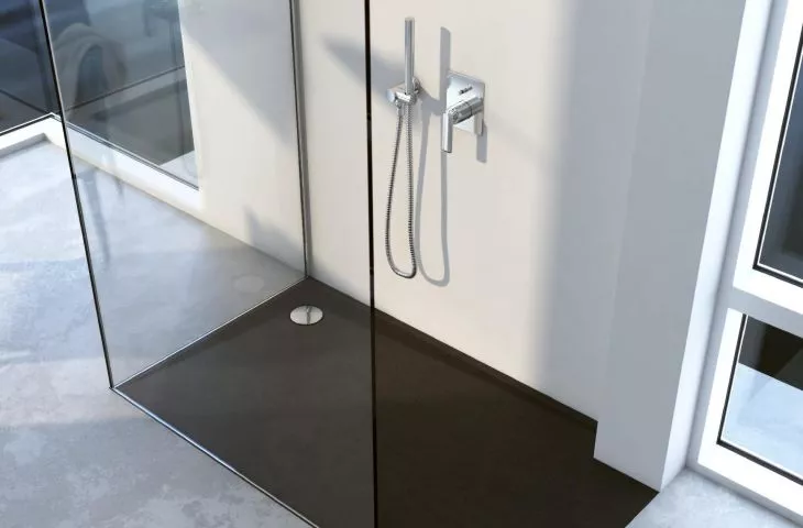 Atrakcyjny i trwały brodzik kompozytowy Libra Black Stone