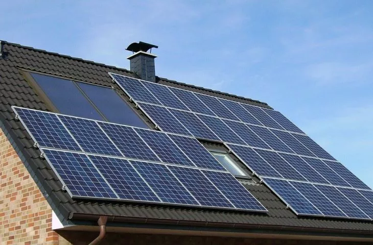 Kraków dofinansuje instalacje m.in. paneli słonecznych