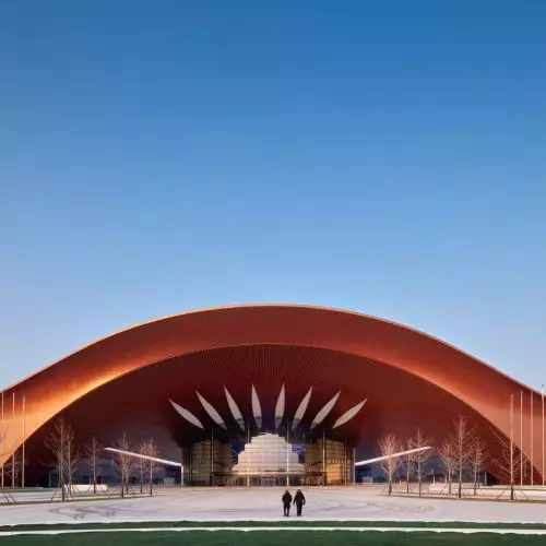Pekin w skali XXL: największe Centrum Kongresowe od Zaha Hadid Architects
