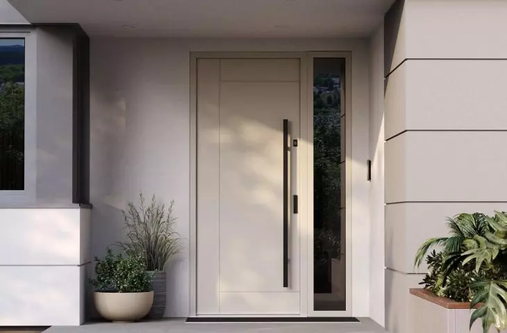 Match the interior door to the entrance door.