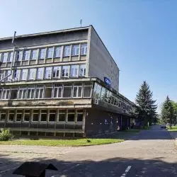 budynek Centralnego Ośrodka Chłodnictwa przy ul. Juliusza Lea 116
