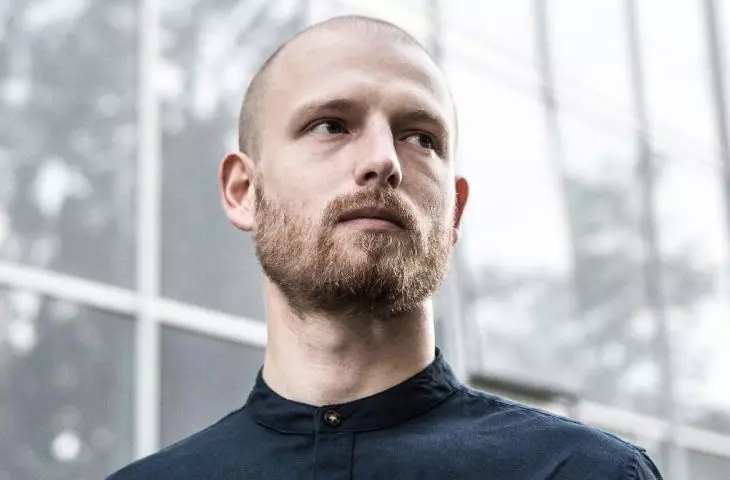 Architektura czy biznes? A może jedno i drugie? Rozmowa z Piotrem Gniewkiem
