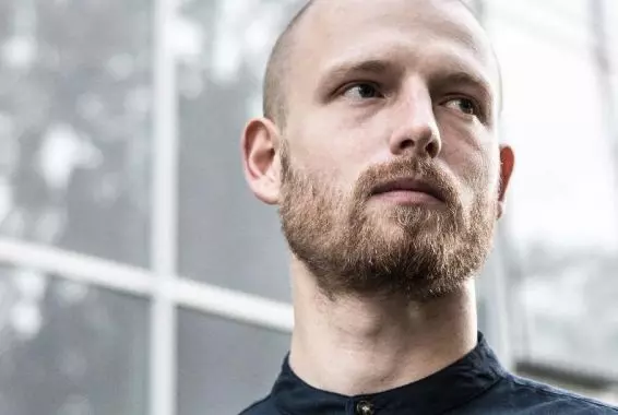 Architektura czy biznes? A może jedno i drugie? Rozmowa z Piotrem Gniewkiem