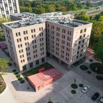 Dom Studencki Smyczkowa 7 w Warszawie –