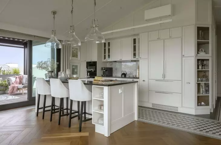 Salwator Penthouse w Krakowie – wnętrze w stylu Hampton projektu MIKOŁAJSKAstudio