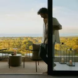 Stylowe inspiracje na balkon i taras – zobacz, jak urządzić swoją przestrzeń outdoorową