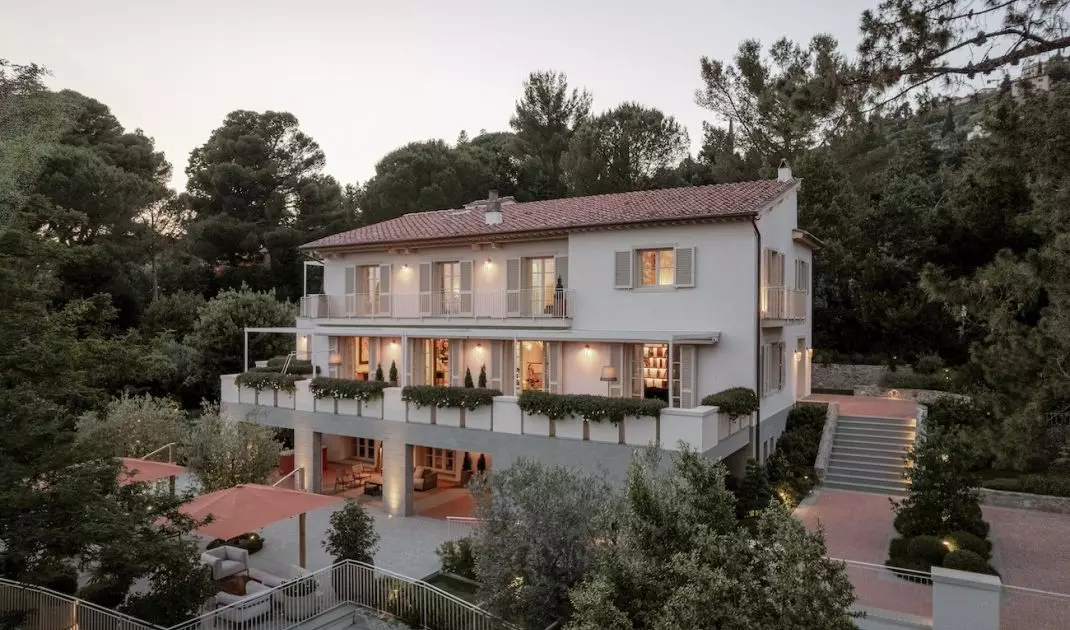 Villa M designed by Pierattelli Architetture