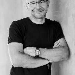 Robert Konieczny