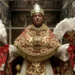 Kadr z serialu Młody Papież