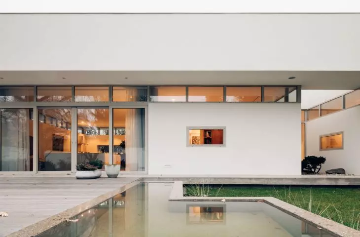 We take a look inside a modernist gem near Warsaw with timeless design