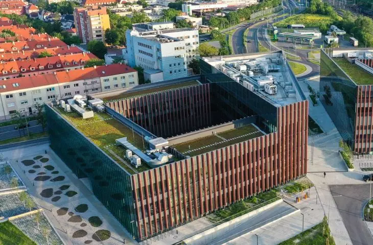 Wyróżnienie w kategorii Duży obiekt użyteczności publicznej