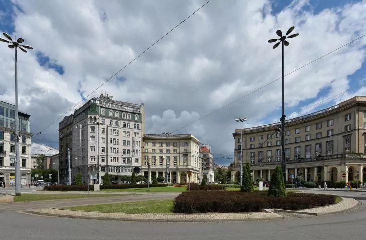 Plac Zbawiciela