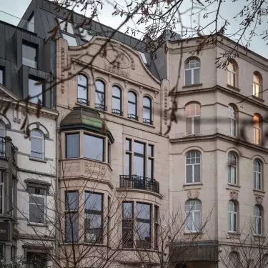 Dwupoziomowy apartament w Brukseli