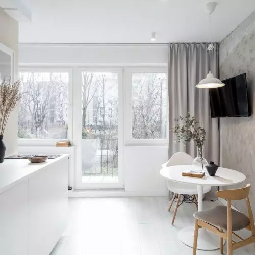 Piękno wabi-sabi na 21 m² od studia Nadia Mitłosz Interiors