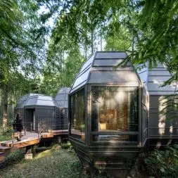 Dongmingshan Senyu Hotel w chińskim Hangzhou