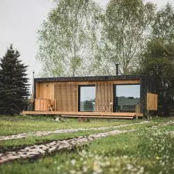 HUS – 35 m² szczęścia na łonie natury!