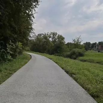 Hydromedia – wodoprzepuszczalny beton dla zrównoważonych miast