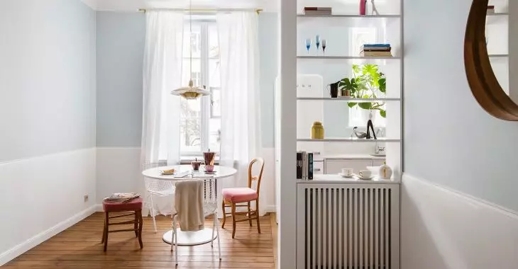 Mieszkanie w przedwojennej kamienicy na warszawskiej Starej Ochocie. Projekt in architekci Anna Białobrzewska