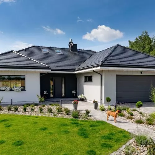 Reliable and durable roofing for years to come - Braas flat tiles