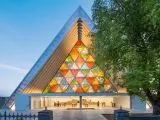 From cardboard after tragedy. How Shigeru Ban built the cathedral that saved Christchurch