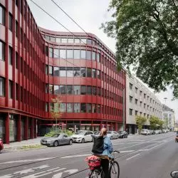 Biurowiec Curve X w Düsseldorfie