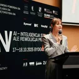 konferencja i warsztaty „AI – Inteligencja sztuczna, ale rewolucja prawdziwa”