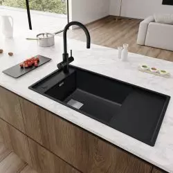 Bateria filrująca Mythos Water Hub matowa czerń