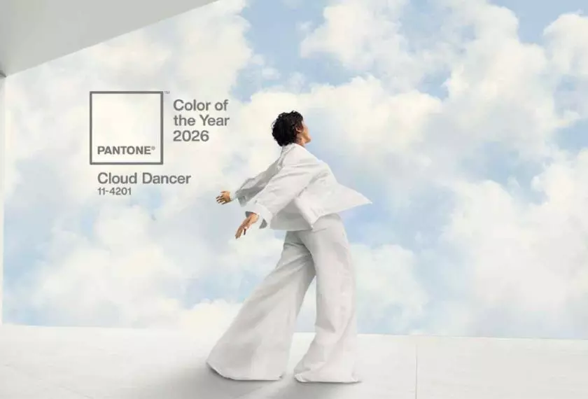 Cloud Dancer kolorem roku 2026